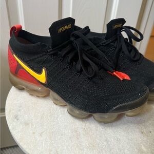 Nike air vapor max size 10 1/2